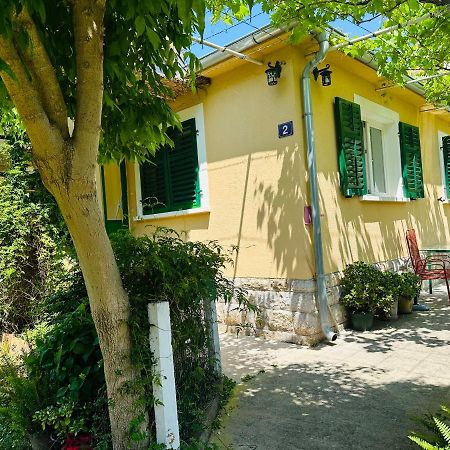 Holiday Home Vesna Budva Exteriör bild