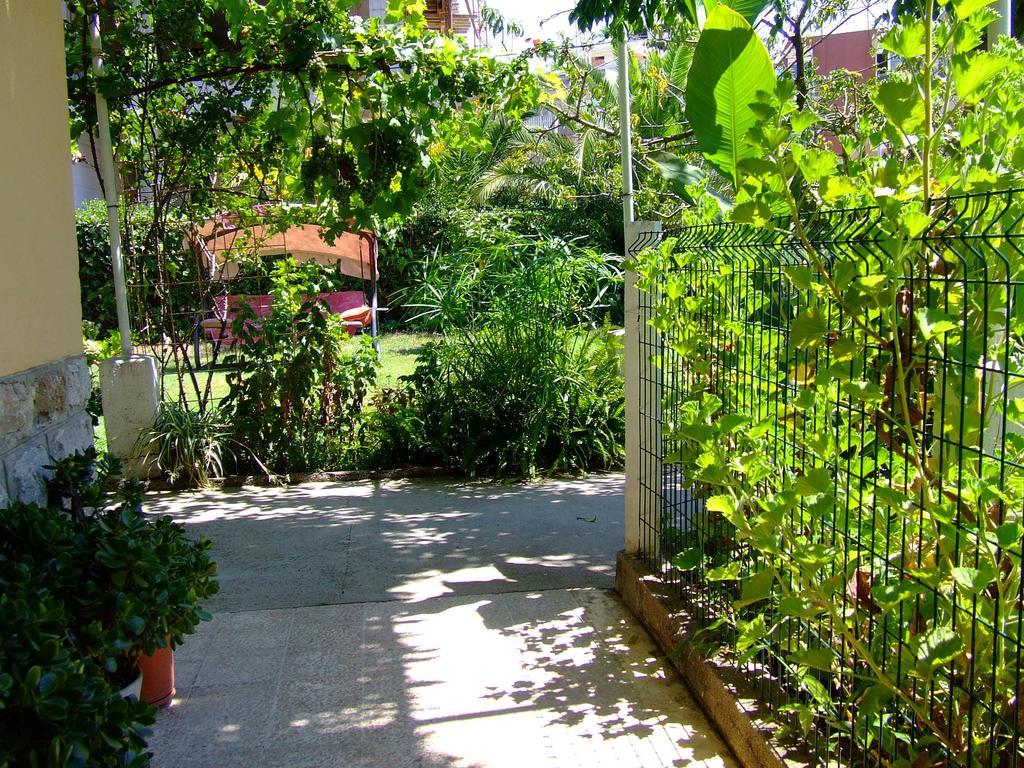 Holiday Home Vesna Budva Rum bild