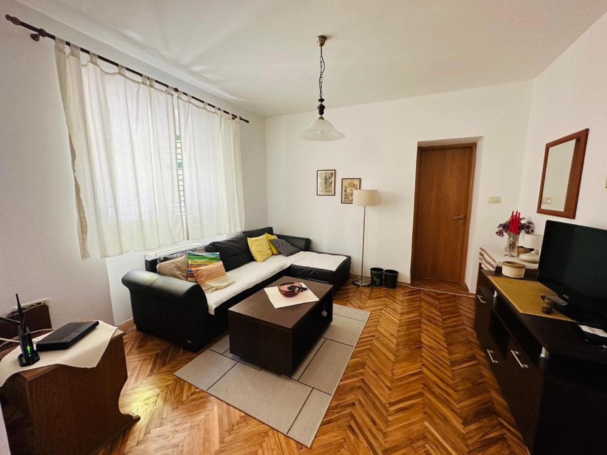 Holiday Home Vesna Budva Exteriör bild
