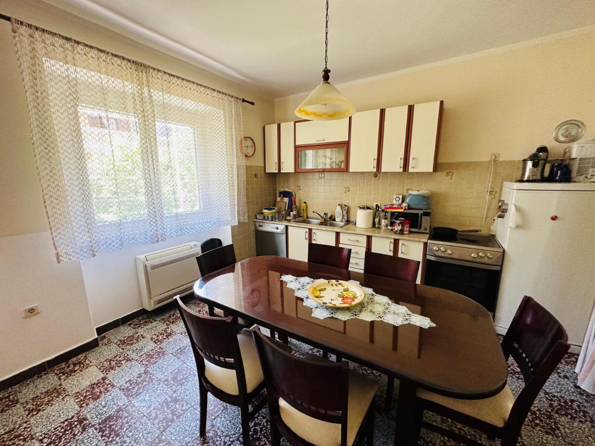 Holiday Home Vesna Budva Exteriör bild